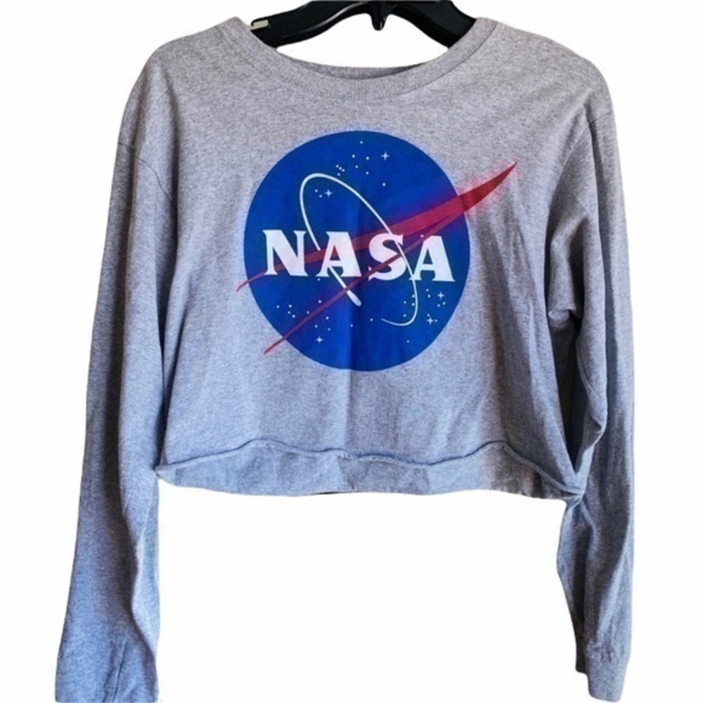 NASA Gray Long Sleeve Crop Top